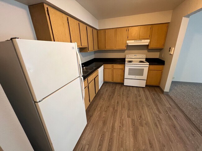 Building Photo - Downtown Apartment with a View