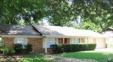 Building Photo - 3316 McDonald Rd