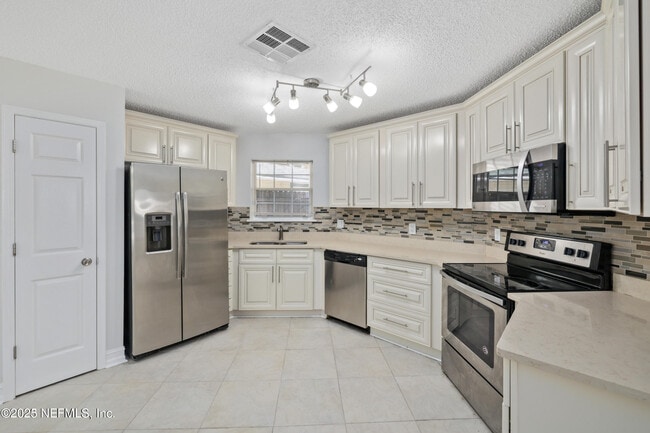 Building Photo - 7265 Argyle Corners Dr