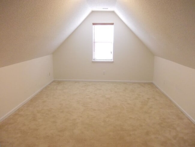 Building Photo - COMING SOON!!!  Great 3 Bed + Bonus 2 Story home in Weddington Woods