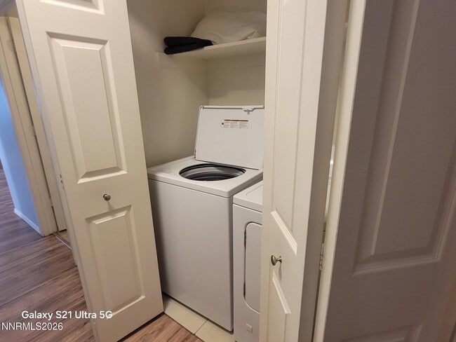 Building Photo - 404 Kathy Ave