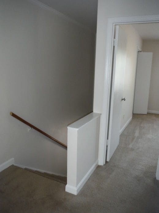 Building Photo - 104 Cedar Ct