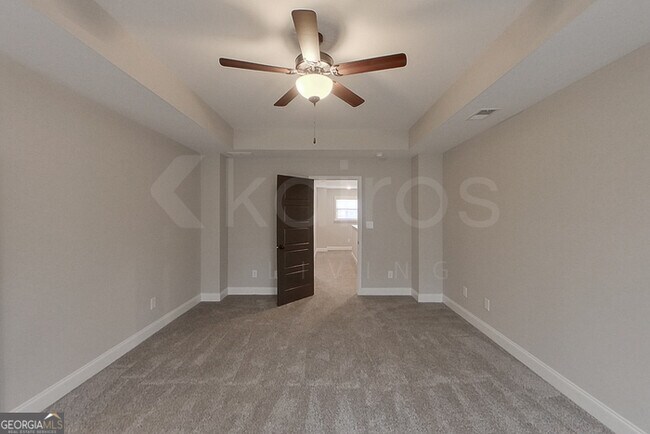 Building Photo - 162 Allentown Wy