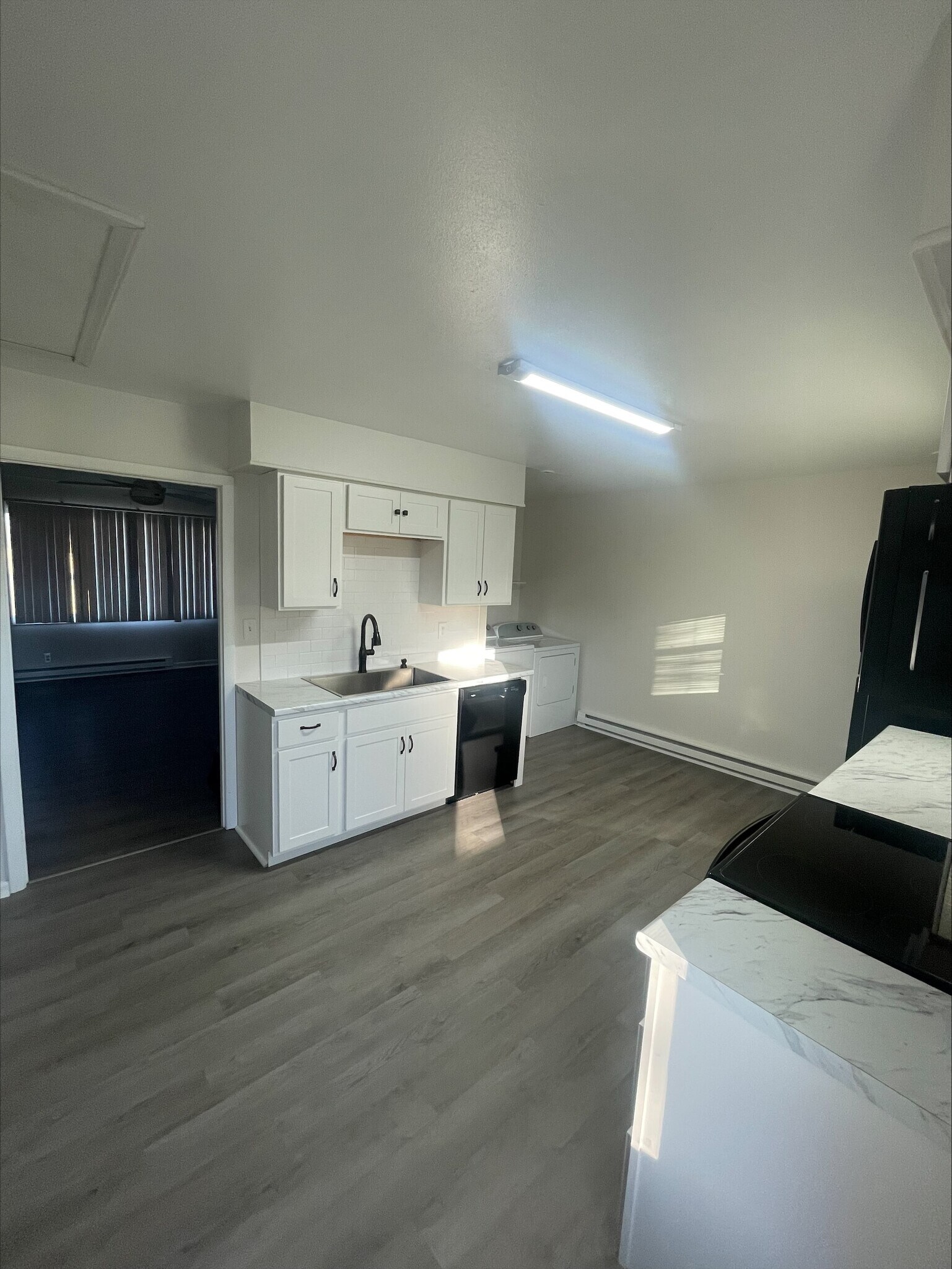 Building Photo - 331 W Kibby St