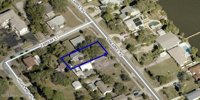 Building Photo - 2310 Pineapple Ave