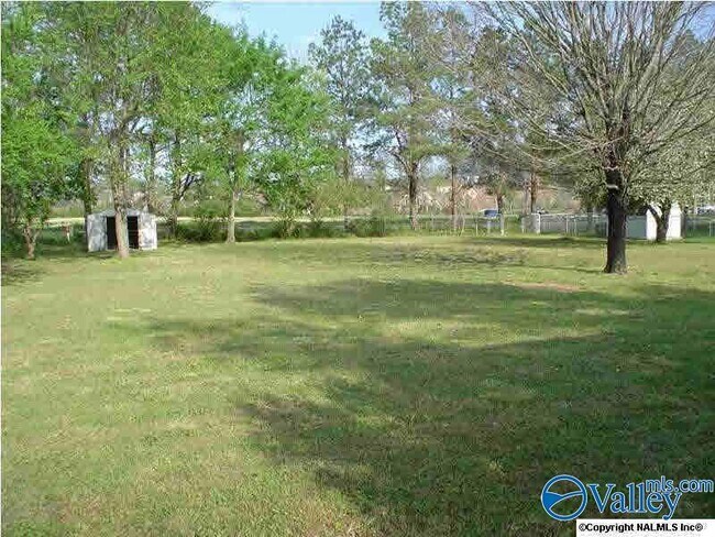 Building Photo - 109 Carol Dr