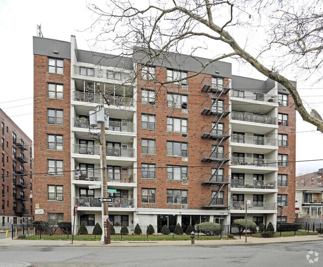 439 Beach 22nd Street 439 Beach 22nd St Far Rockaway NY 11691