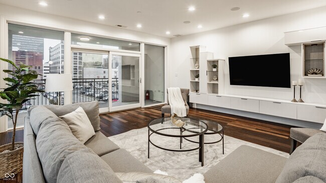 Building Photo - 333 Massachusetts Ave