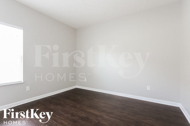 Building Photo - 1777 Osman Dr