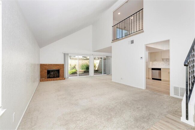 Building Photo - 27139 Rio Prado Dr