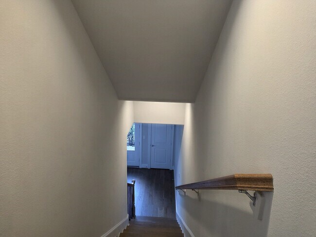 Building Photo - 815 Bringhurst St