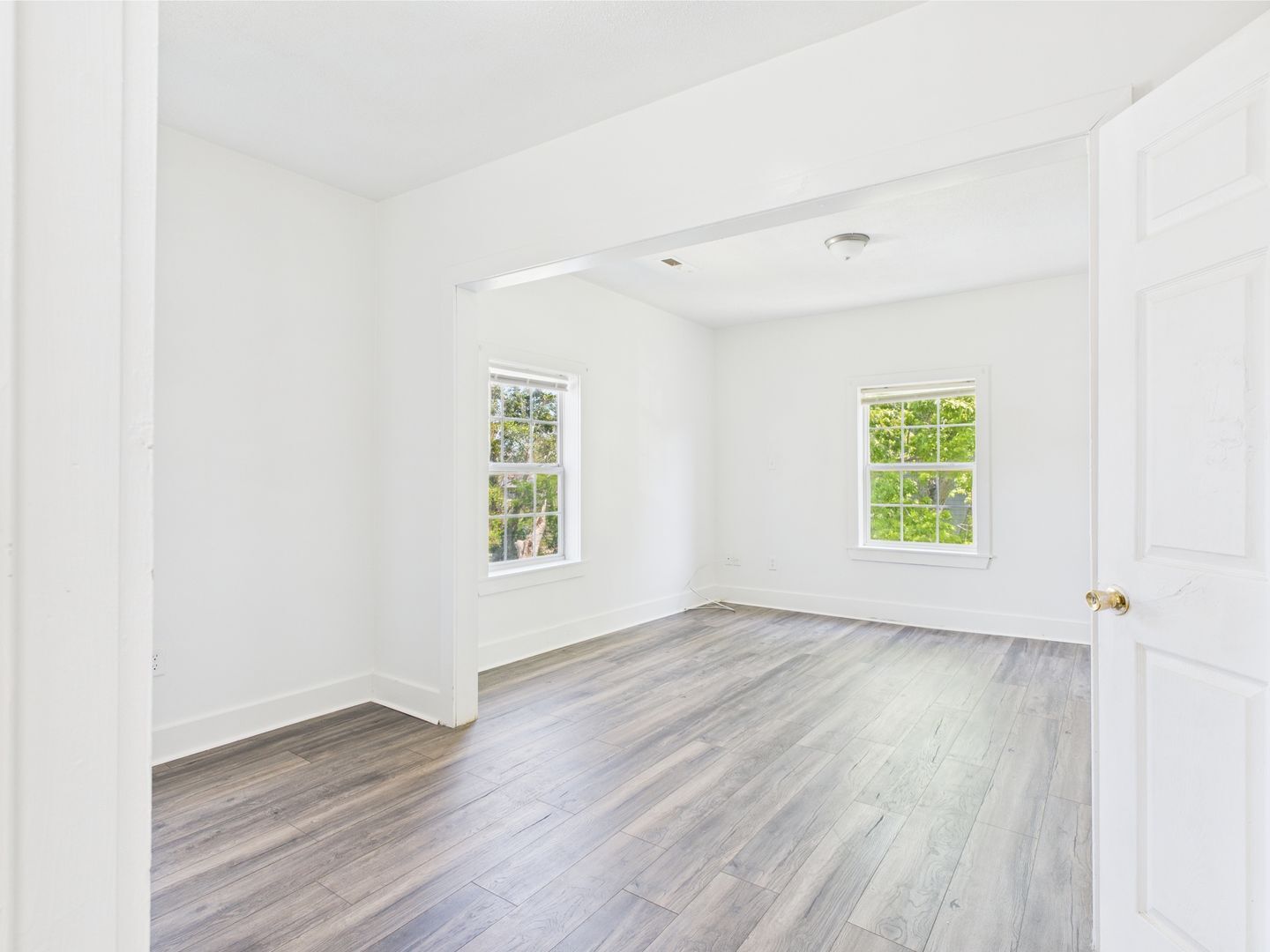 Building Photo - 1610 N 28th St