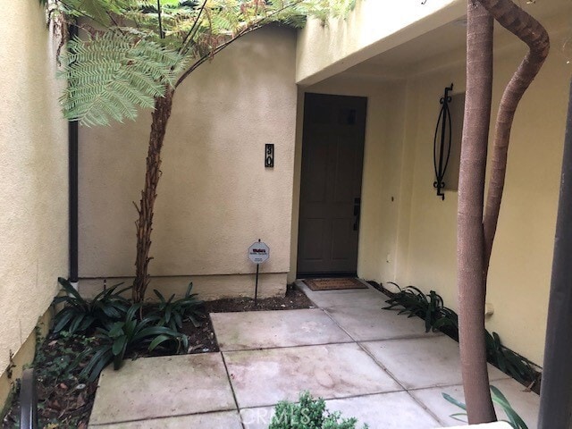 Building Photo - 30 Perennial