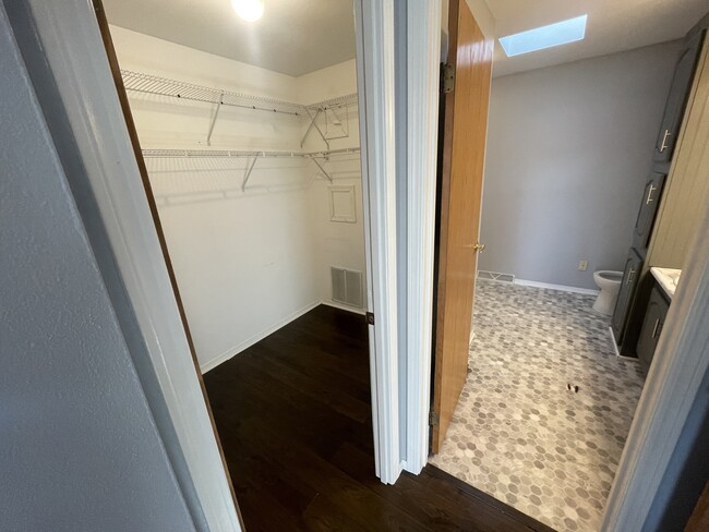 Walk in Master closet and Bath - 502 SE Aster Ct