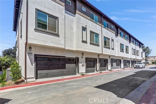 Building Photo - 9567 Hannah Wy