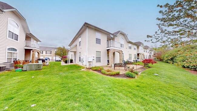 Building Photo - 5003 Ivyvine Blvd