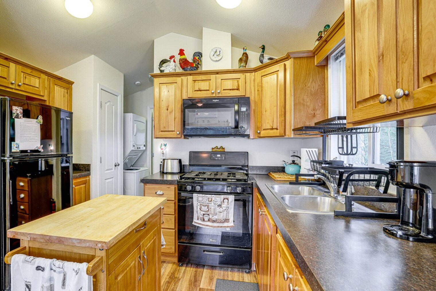 Building Photo - 2591 W Jakes Rd