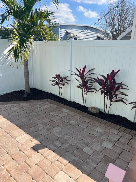 Building Photo - 4841 92nd St N