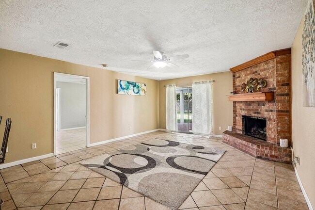 Building Photo - 4202 Townes Forest Rd
