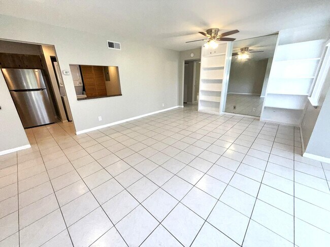 Building Photo - 4987 Sable Pine Cir