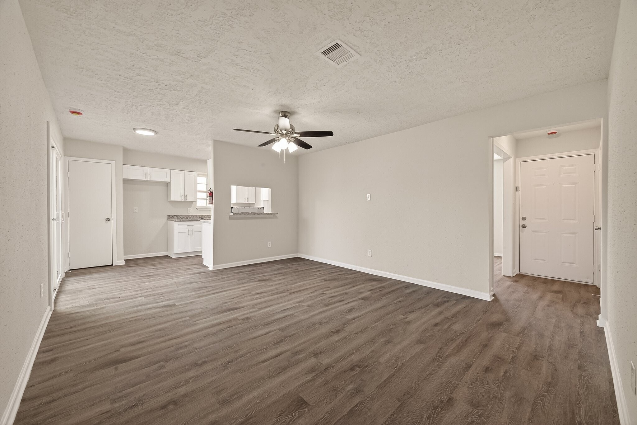 Building Photo - 5423 Grace Point Ln