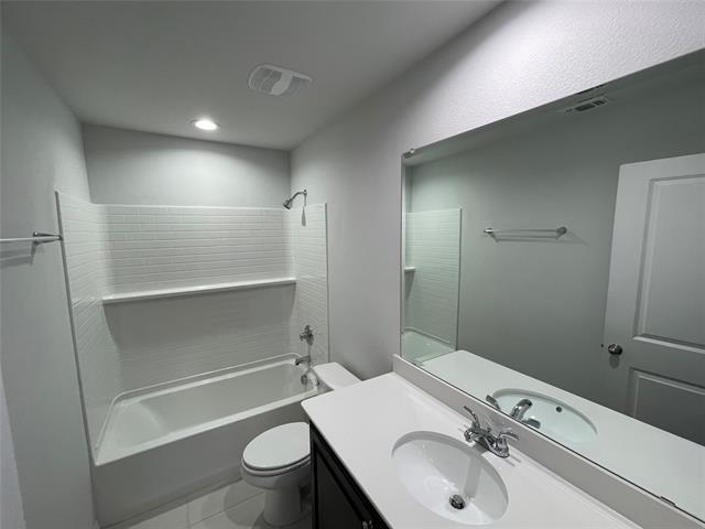 Building Photo - 5817 Brookville Dr