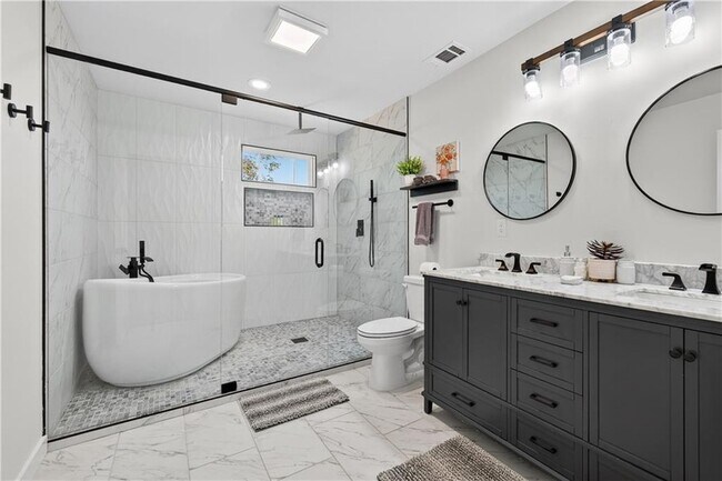 Building Photo - 1324 Ace Mcmillian Rd