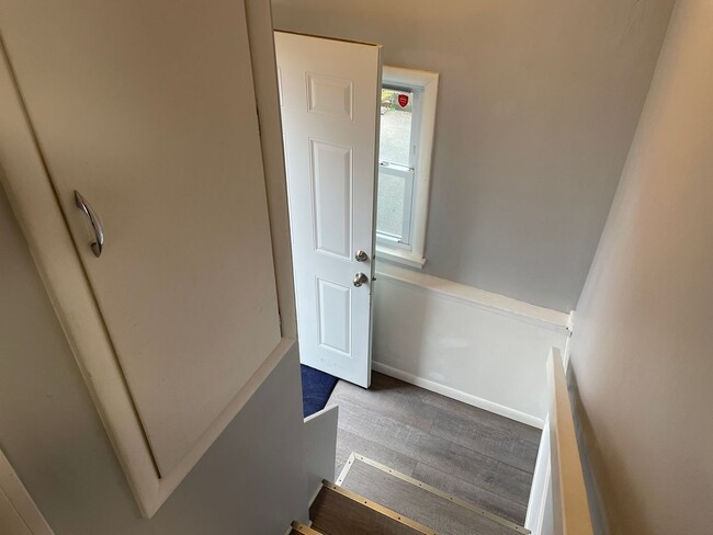 Building Photo - Fantastic Comstock Park 3 bed/2 ba Home fo...