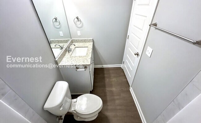 Building Photo - 1028 Echo Rdg Rd