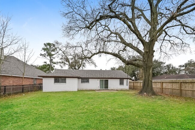 Building Photo - 11122 Kirwin Ln