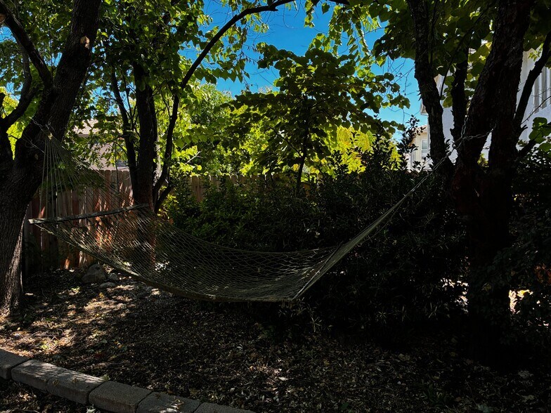 Building Photo - 1 Anacapa Dr