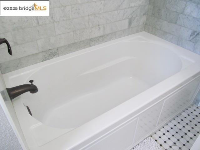 Building Photo - 2807 Filbert St