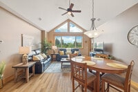 Building Photo - 2051 N Main St