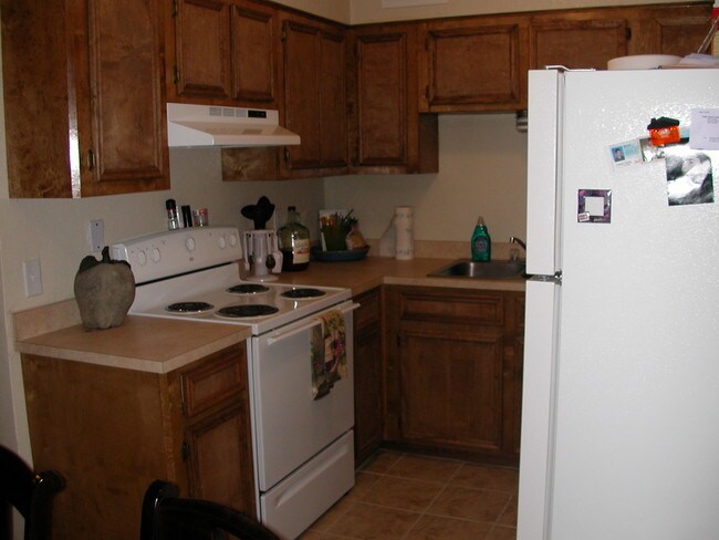 Kitchen - South Point Apartments