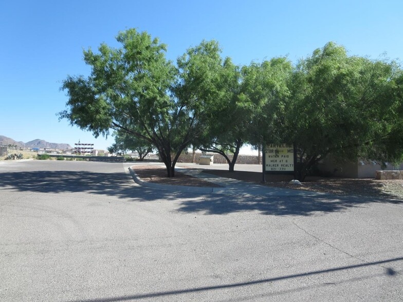 Building Photo - 6250 Partello St