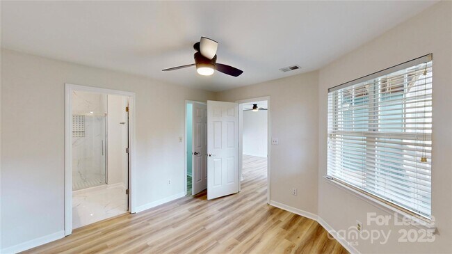 Building Photo - 525 Olmsted Park Pl