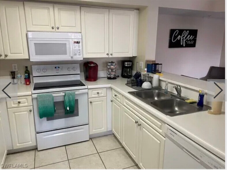 Building Photo - 1210 Wildwood Lakes Blvd