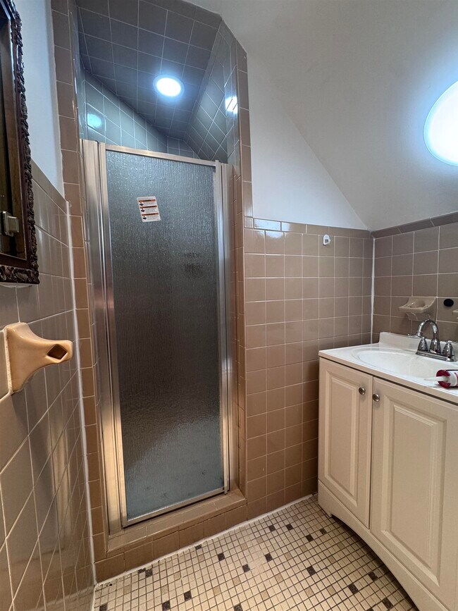 Building Photo - 510 Shaler Blvd