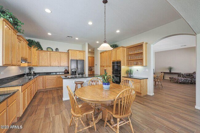 Building Photo - 9773 S 183rd Dr