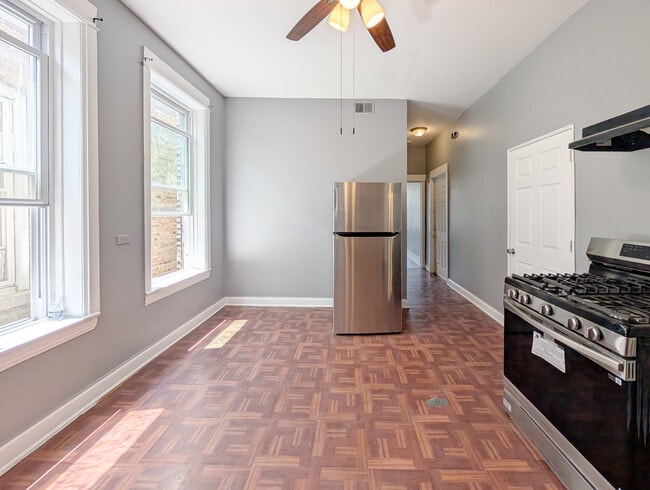 Building Photo - 2323 S Trumbull Ave