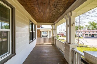 Building Photo - AVAILABLE NOW! 3 Bed/ 1 Bath Single Family...