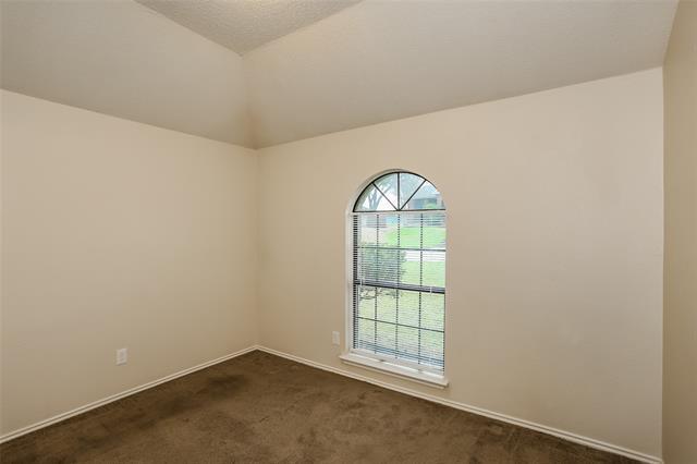 Building Photo - 440 Derby Ln