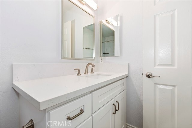 Building Photo - 2192 Avocado Way