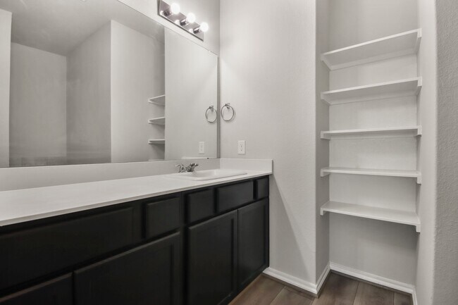 Building Photo - 1403 Acorn Mdw St