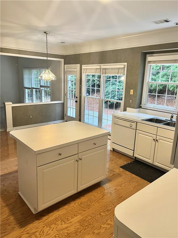 Building Photo - 5080 Avala Park Ln