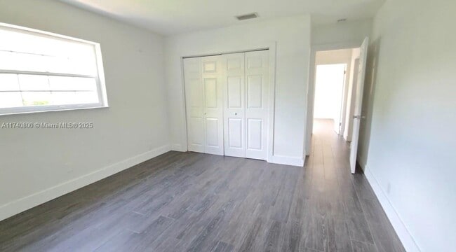 Building Photo - 3805 NW 78th Terrace