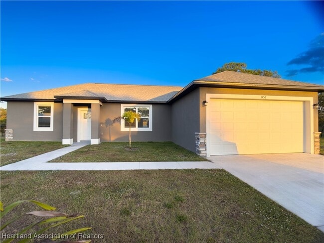 Primary Photo - 1456 Kyra Ave