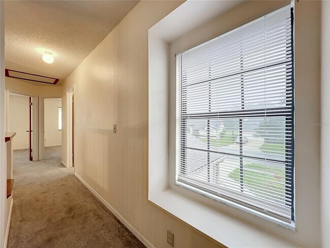 Building Photo - 4119 Waterview Loop