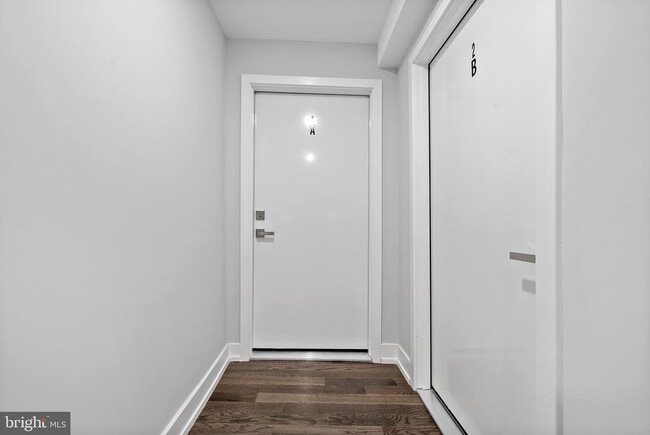 Building Photo - 1533 N 2nd St