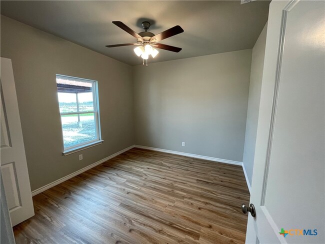 Building Photo - 1180 FM 2623